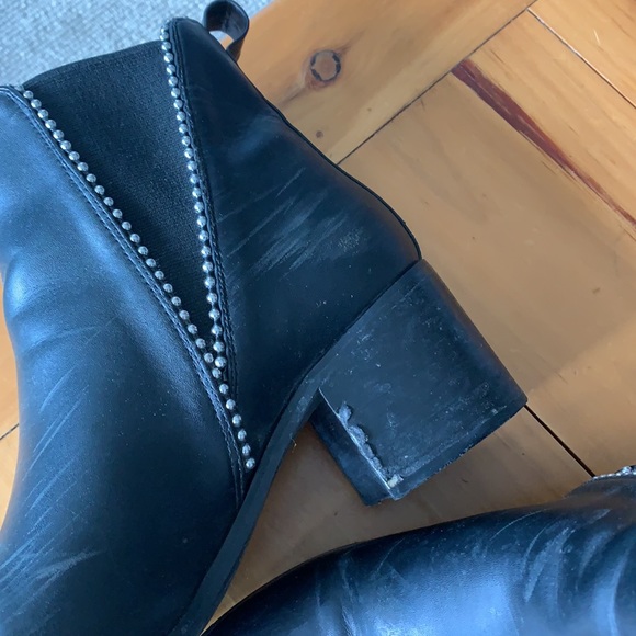 Steve Madden Boots - Picture 2 of 3